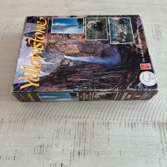 Vintage 1985 Avalon Hill Yellowstone - Picture 7 of 11